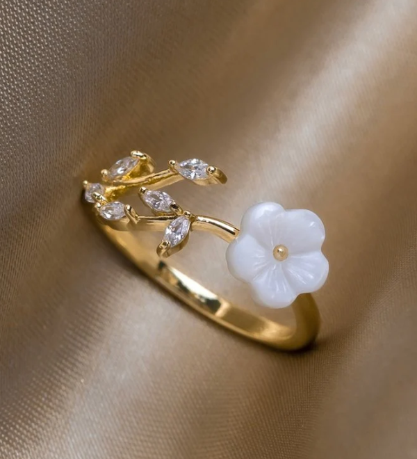 Kaia | Pierścionek Blossom