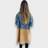 Ariana – Płaszcz z Denimu i Sztucznej Zamszowej Skóry