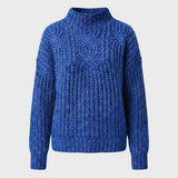 Aroa – Sweter pleciony z golfem