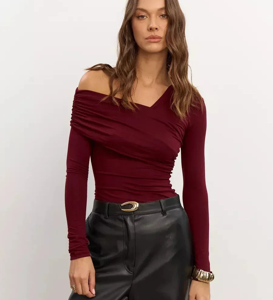 Top Clara Monroe z jednym ramiączkiem