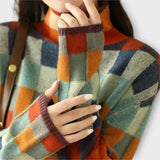 Erika - Sweter z Wysokim Kołnierzem Patchwork